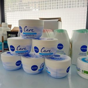 Kem dưỡng ẩm Nivea Care