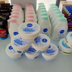 Kem dưỡng ẩm Nivea Care